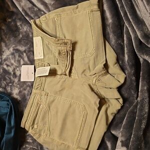 Olive/army green shorts, American eagle, never worn, size US 4.